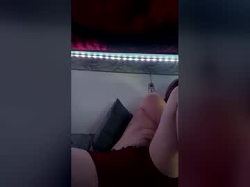 1870willy naked men live cam show