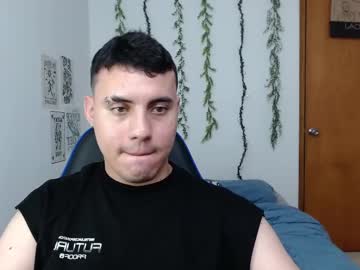 _alex20_ naked man live cam