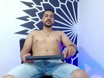 _christopher_dennis_ naked men live cam show
