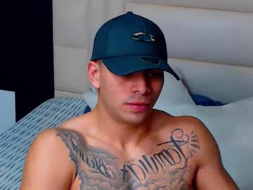 menchats / menchat: adam_bunny08