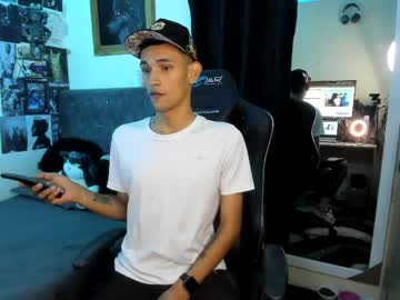 alan_north naked men live cam show
