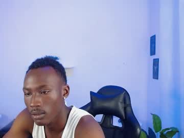 alexaandro18 naked men live cam show