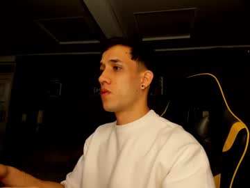 alexgiraldo__ naked men live cam show