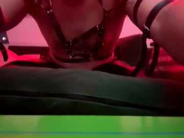 amerikanaw naked men live cam show
