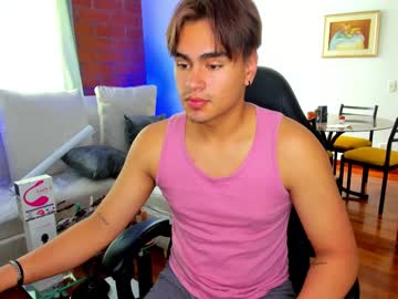 anddy_vargas naked men live cam show