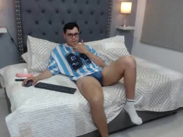 andy_estevez naked men live cam show