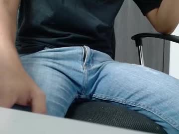 andy_smith1 naked man live cam
