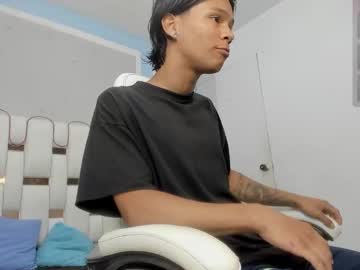 andykings_1 naked men live cam show