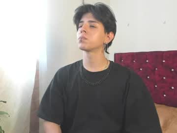 angel_miguel_ naked men live cam show