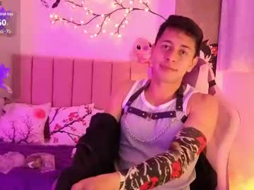 angelcumcol naked men live cam show