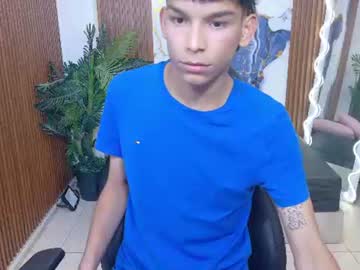 angelic_tay naked men live cam show