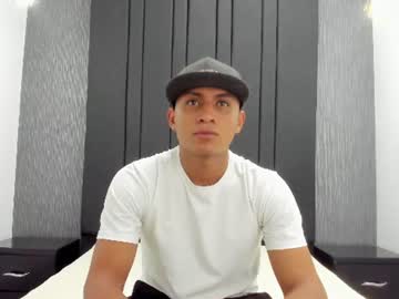 archie_hill naked men live cam show
