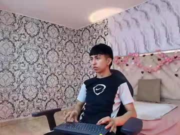 aress_tay naked men live cam show