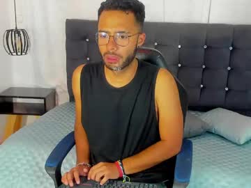 arez_vortex_ naked men live cam show
