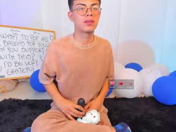 asher_you naked man live cam