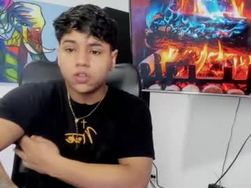 austin_jr1 naked men live cam show