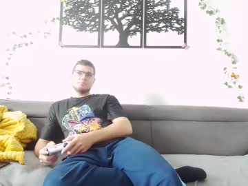 austriangamercouple naked men live cam show