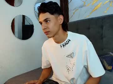 axel_alve naked men live cam show