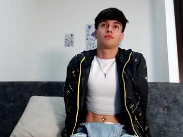 axxxel_twink - Live Performer
