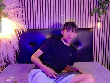ayano_aishi18 naked man live cam