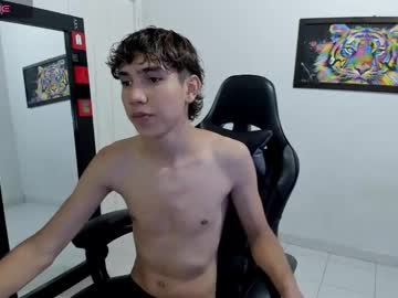 menchats / menchat: azulito_cat