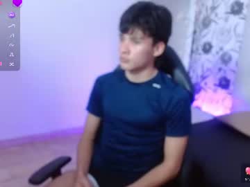 bastian_tay naked man live cam