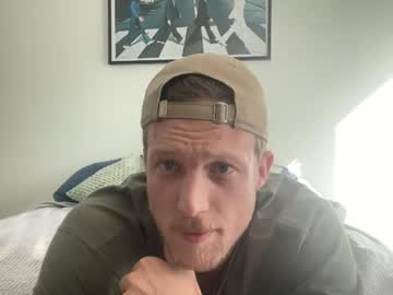 bendoverxo naked men live cam show