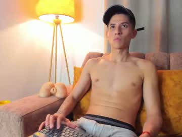 bigcocksnaughty naked men live cam show