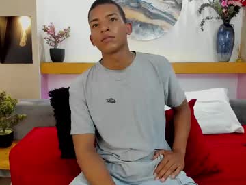 blazeriser naked men live cam show