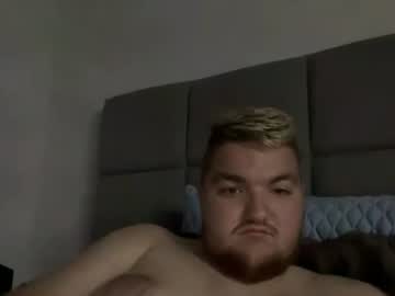 bradyp0629 naked men live cam show
