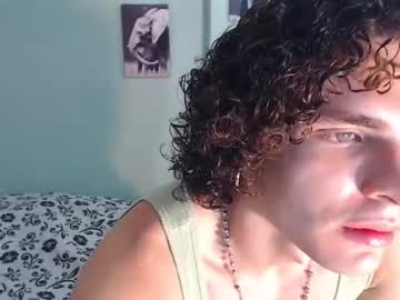 bruce_oliver69 naked man live cam