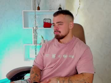brucegaret naked men live cam show
