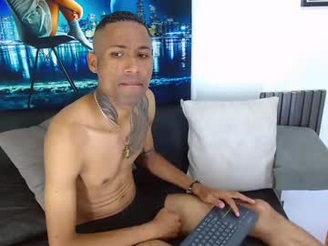 bull_scort naked men live cam show