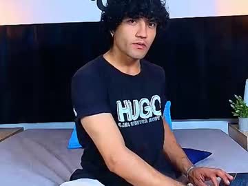 carlitos_finster naked men live cam show