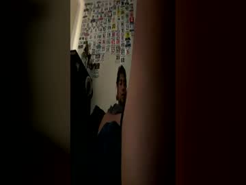 centron475 naked men live cam show