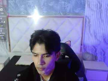 chos_tay naked men live cam show