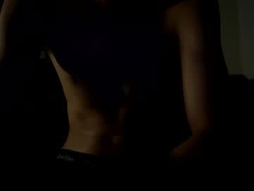 chrs7in naked man live cam