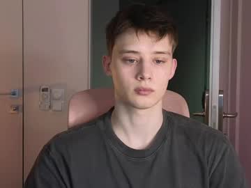 codyorien naked men live cam show