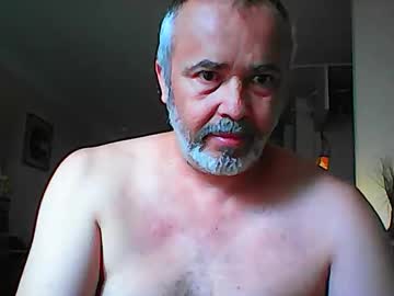 cokinnous31 naked men live cam show