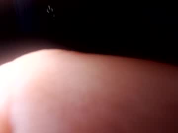 colo2024577955 naked men live cam show