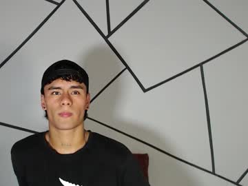 cooper_shiro naked men live cam show