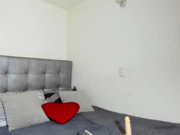 cozy_sunset naked men live cam show
