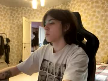 crazyskinnyyy naked men live cam show