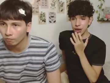 cuddly_and_jinx naked men live cam show