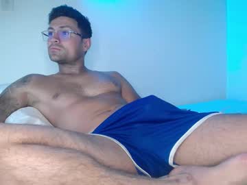 menchats / menchat: cummerlatino