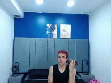 dahian_skite naked men live cam show