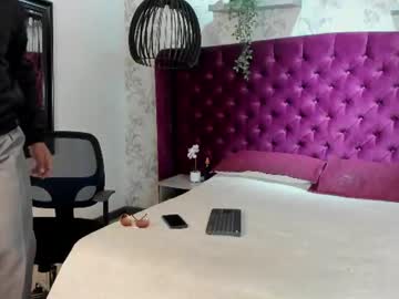 damiancavalli naked men live cam show
