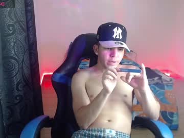 menchats / menchat: daniel_vargas5