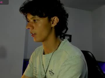 dante_browwn naked men live cam show
