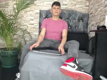 davidclay96 naked men live cam show